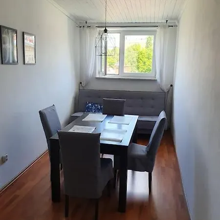 Apartament Przestronny Z Szybkim Wifi *